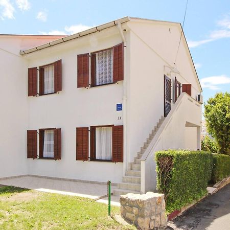 Apartments Kucar Baška Екстериор снимка