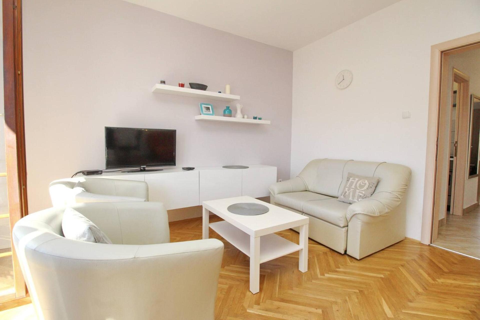 Apartments Kucar Baška Екстериор снимка