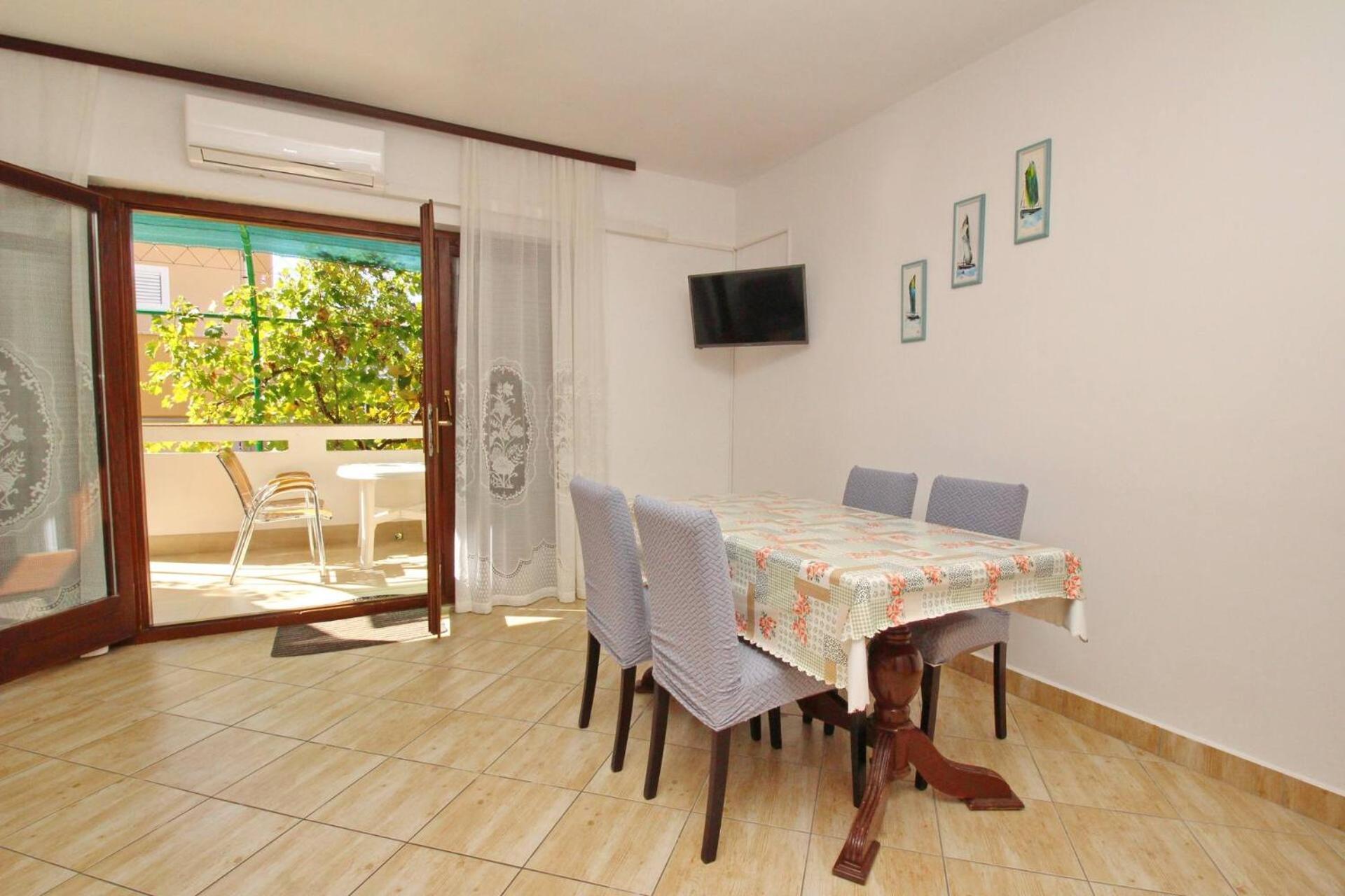 Apartments Kucar Baška Екстериор снимка