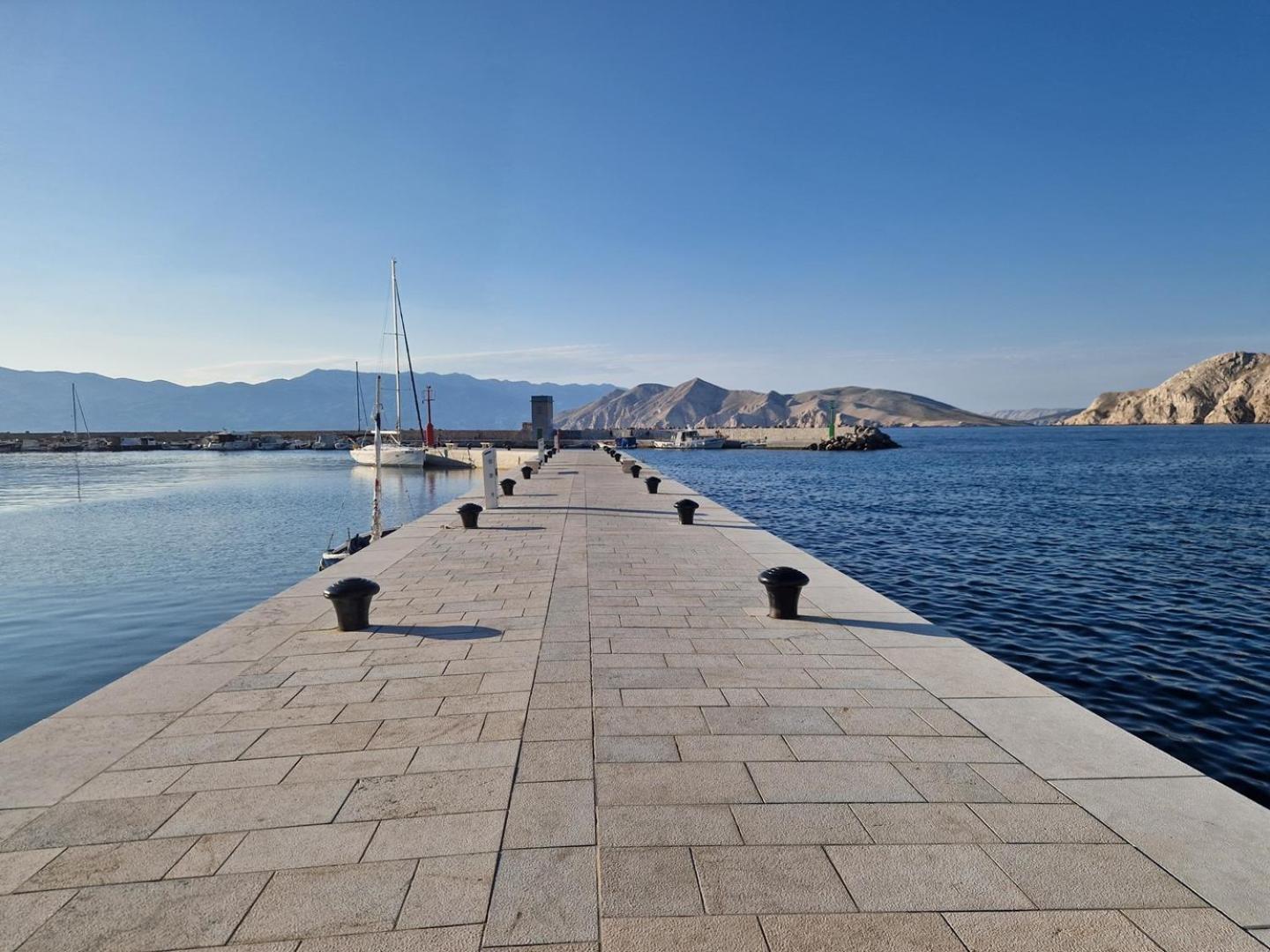 Apartments Kucar Baška Екстериор снимка
