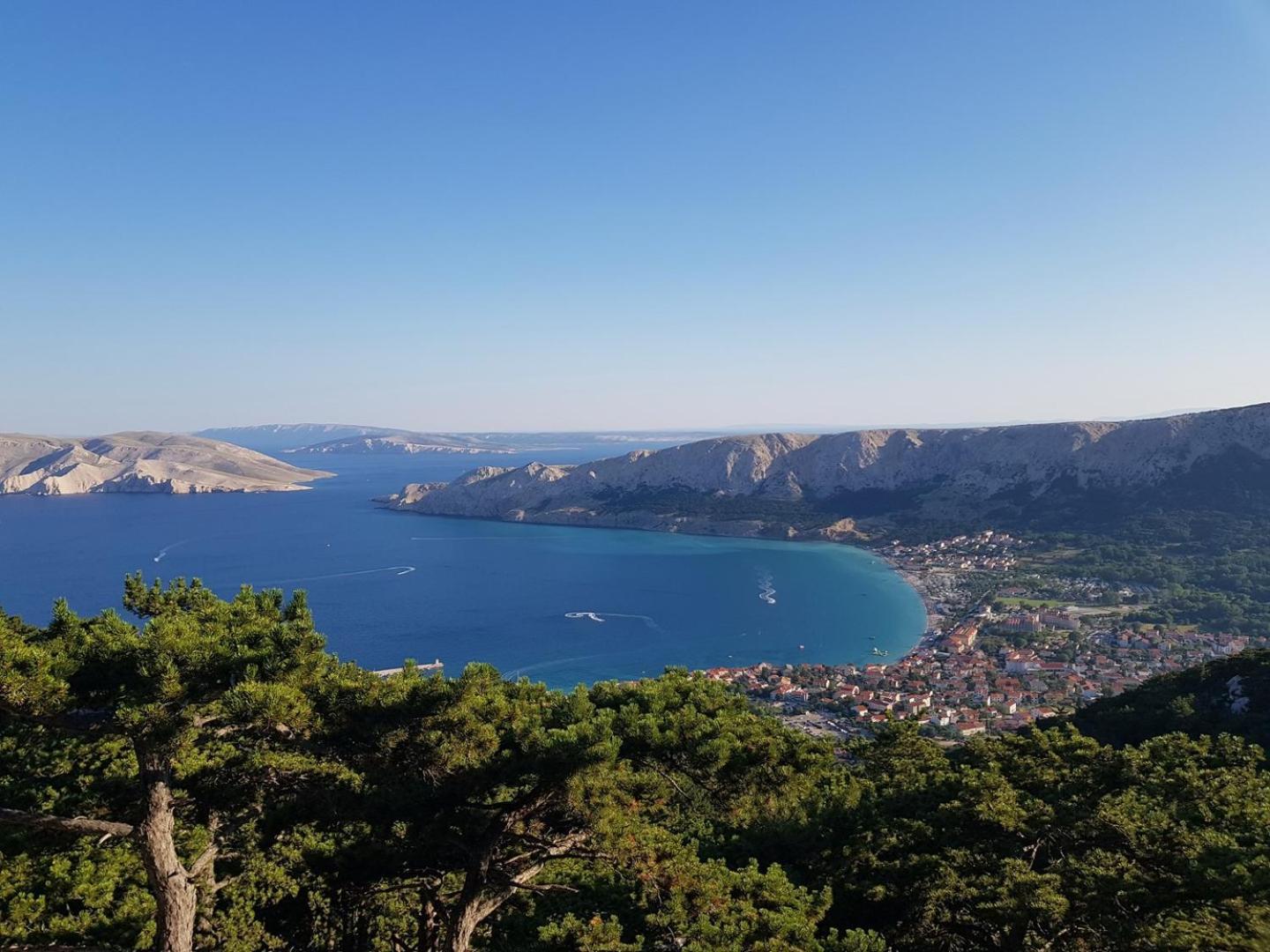 Apartments Kucar Baška Екстериор снимка